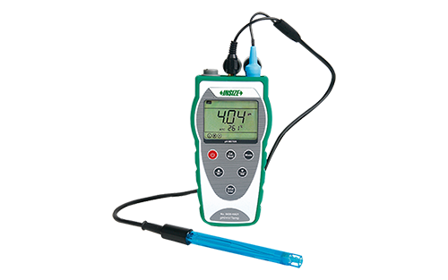 PORTABLE pH METER